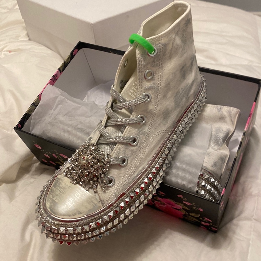 converse womens shoes